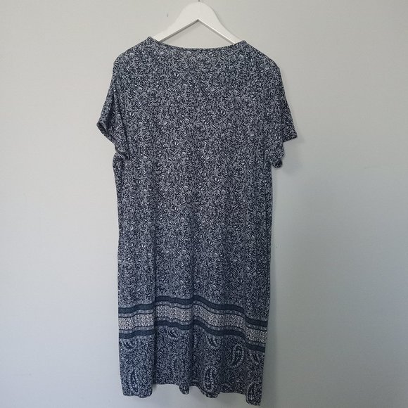 $5 LAST CALL! J. JILL | Blue Paisley Shift Dress - Picture 2 of 6